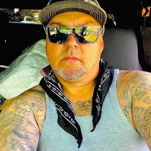 Meet your Posher, Kenneth